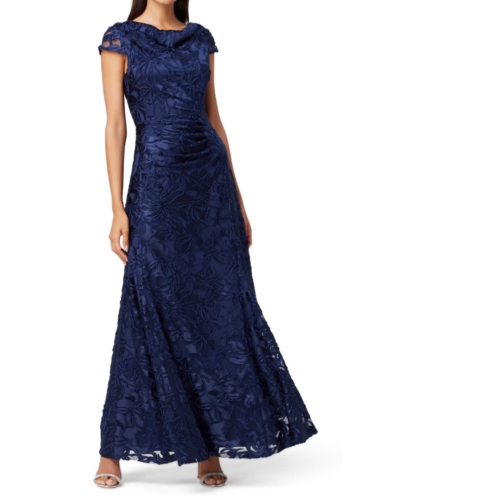 Tahari ASL Petite floral burnout gown